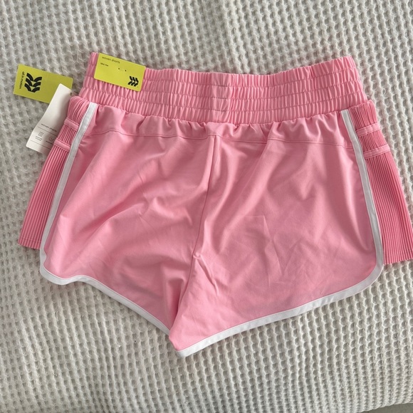 All In Motion Women's Light Pink Dolphin Athletic Shorts - NWT szM - Picture 6 of 7